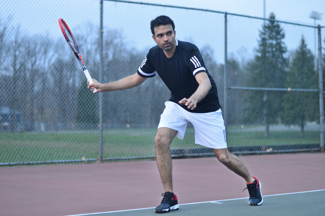 Decathlon Ambassador Gurneet Singh Reviews the TR990 Tennis Racket