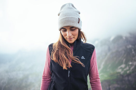 Women's Hiking Fleece Gilet - MH120, black Image 3 of 5