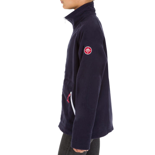 A photo of the Tribord 100 Sailing Fleece Kids' in use