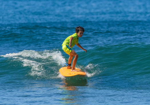 Short Sleeved UV Rash Guard Surfing T-Shirt Kids', apple green Image 3 of 5
