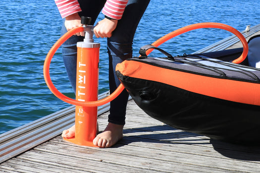 Itiwit Kayak & Camping Double Action Hand Pump w Gauge Max 8PSI, fluoresent orange Image 1 of 3
