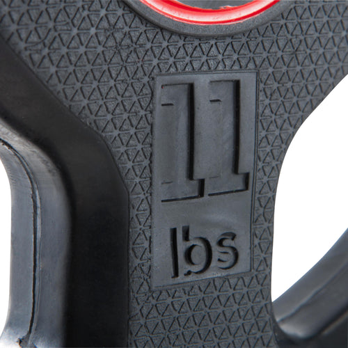 A photo of the Rubber Weight Plate with Handles 2.75lbs - 44lbs in use