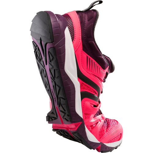 A photo of the Women's Power Walking Shoes Propulse Motion PW 900 in use