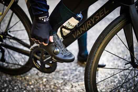 Van Rysel Men's RoadR 900 Road Cycling Shoes, black Image 3 of 5