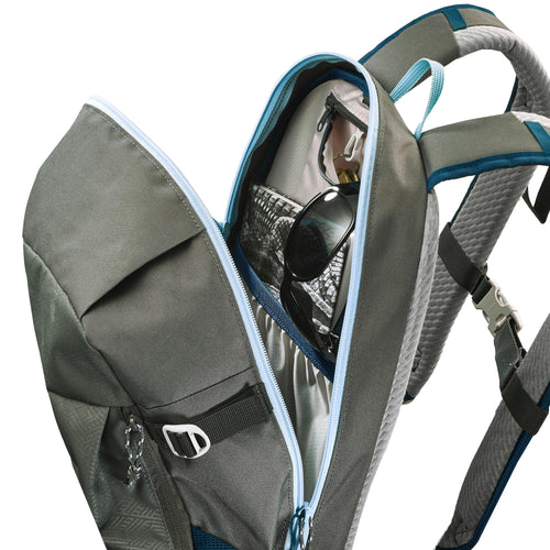 A photo of the Quechua NH Arpenaz 100 20 L Hiking Backpack in use
