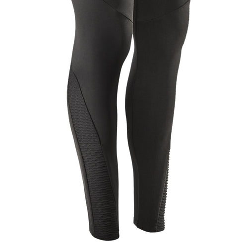 A photo of the RC500 Cycling Tights Women's in use