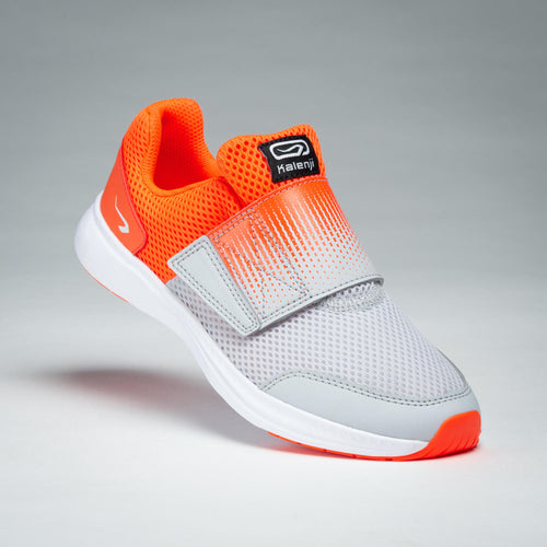A photo of the Kalenji AT Easy Athletic Shoes Kids' in use