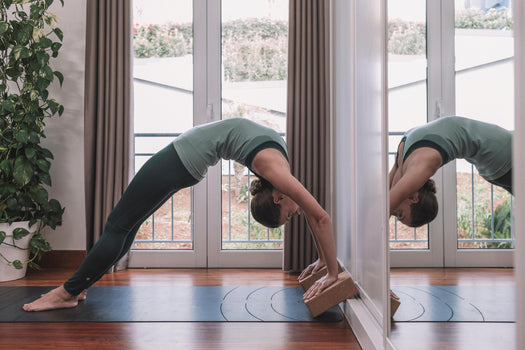 Domyos Reversible Dynamic Yoga Leggings Women's, dusty green Image 6 of 8