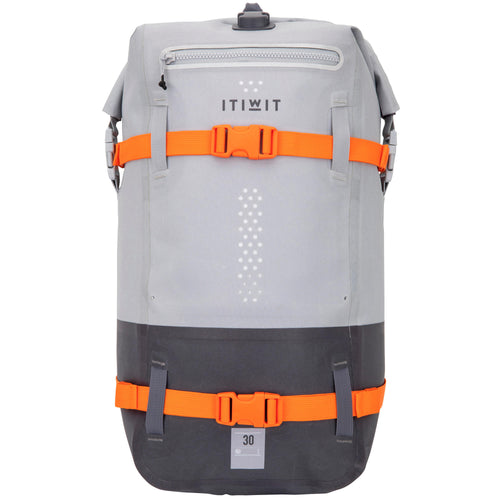 A photo of the Itiwit IPX6 Waterproof Backpack Roll Top Dry Bag 30L in use