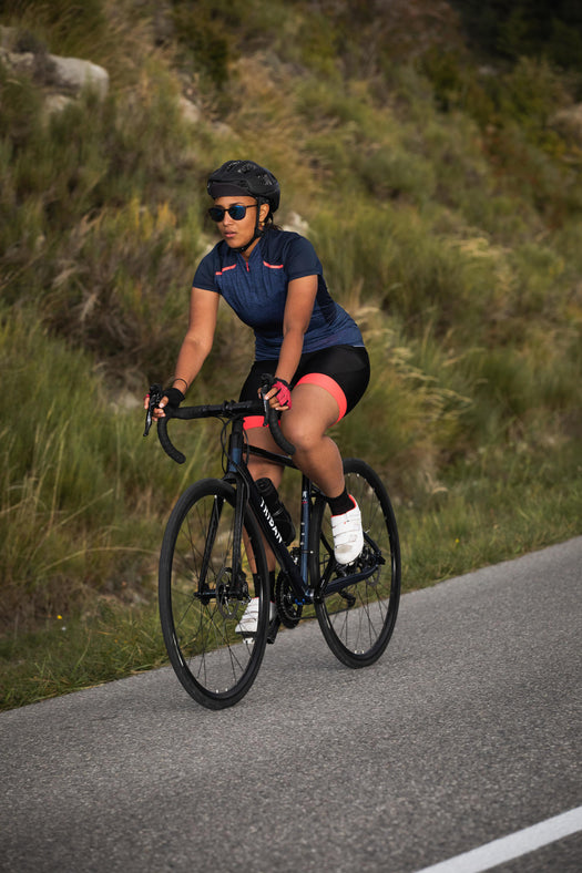 Triban 500 Short Sleeved Cycling Jersey Women's, navy blue Image 3 of 5