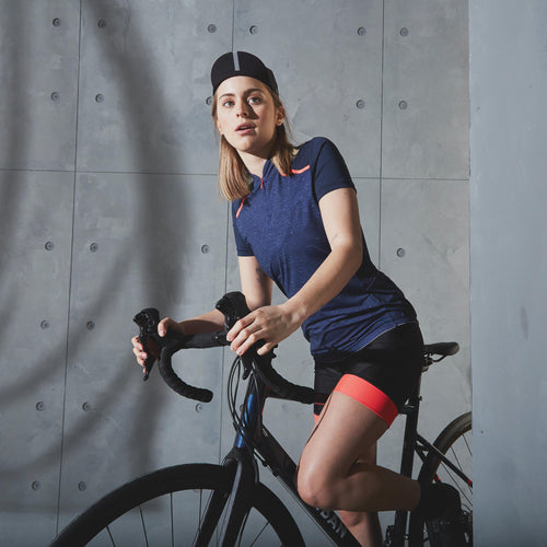 A photo of the Triban 500 Short Sleeved Cycling Jersey Women's in use