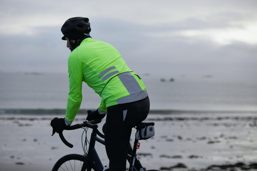 Triban RC500 Cycling EN1150 Visible Winter Jacket Men's, fluoresent yellow green Image 3 of 5