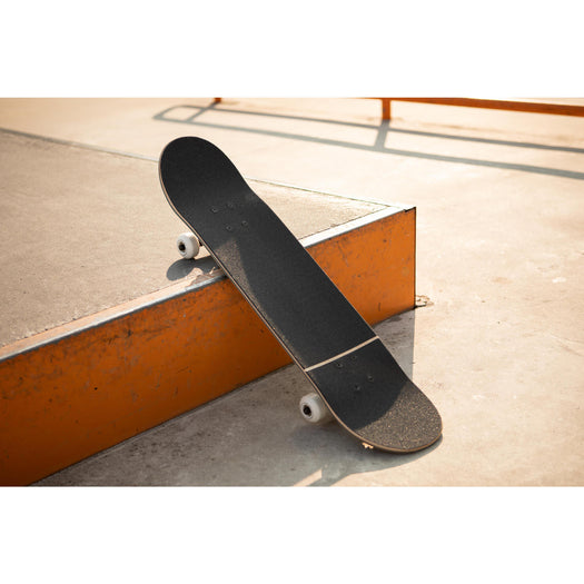 Oxelo 100 Parrot Complete Skateboard, black Image 5 of 5
