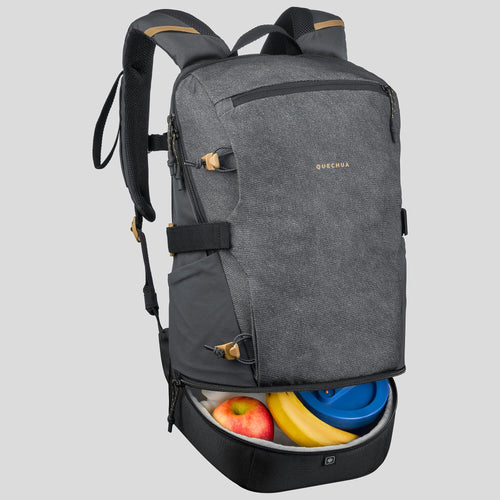 A photo of the Hiking Backpack 20 L - NH Arpenaz 500 in use