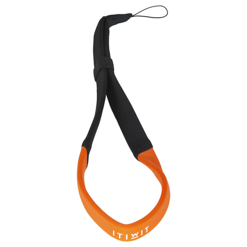 A photo of the Itiwit Floating Foam Lanyard for Camera Phone & Key in use