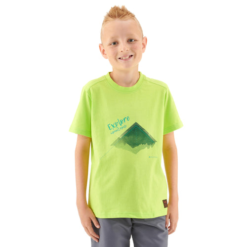 A photo of the Quechua MH100 Hiking T-Shirt Kids' in use