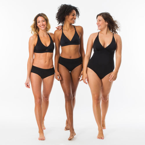 A photo of the Women's Shorty with Drawstring Vanina in use