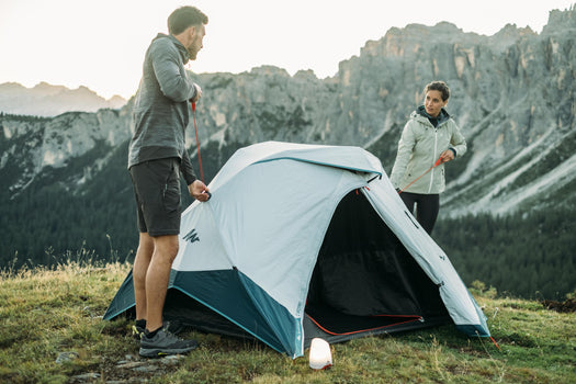 Quechua 2 Second Easy Fresh & Black Waterproof Pop Up Camping Tent 2 Person, iced coffee Image 2 of 5