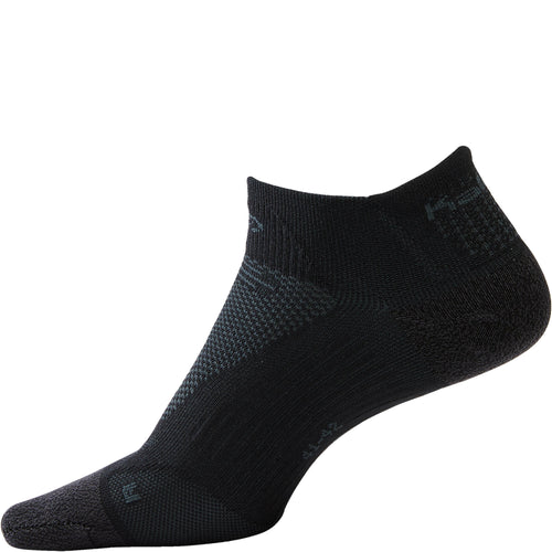 A photo of the Kiprun Thin Mid-Height Running Socks in use