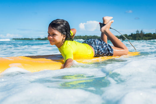 Olaian 100 Surfing Boarshorts Kids', black Image 3 of 5