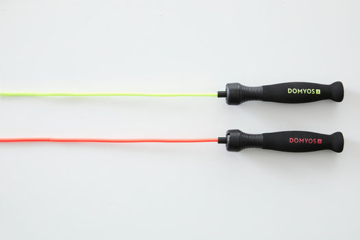 Domyos JR500 Foam Jump Rope, fluoresent lime yellow Image 3 of 6