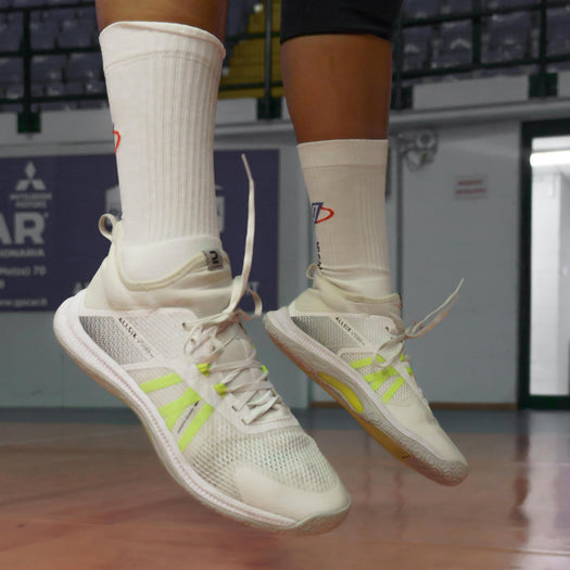 Men's Volleyball Shoes for Regular Use Fit 500 - White Yellow, snow white Image 2 of 4