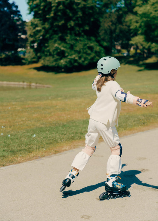 Kids' Set of Inline Skate Scooter Skateboard Protectors Play - Bridal Pink, dark blue Image 2 of 5