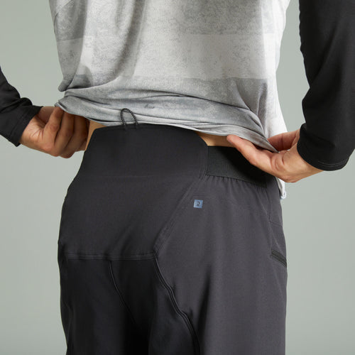 A photo of the All Mountain MTB Shorts Enduro - Black in use