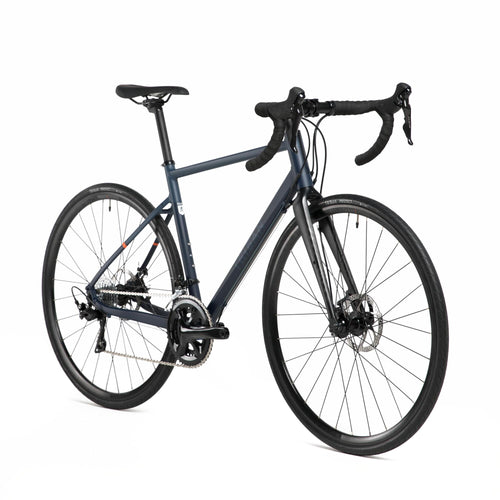 A photo of the RC520 Road Bike in use