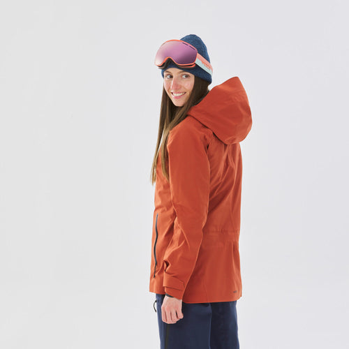 A photo of the WOMEN'S SKI JACKET FR500 - TERRACOTTA in use