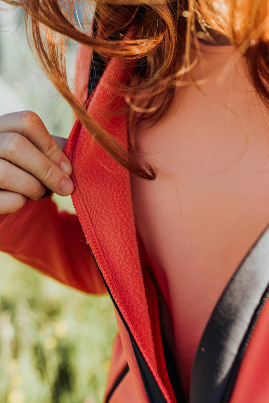 Quechua Women's MH520 Hooded Fleece Jacket, terracotta Image 5 of 5
