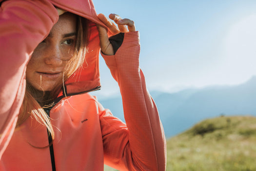 Quechua Women's MH520 Hooded Fleece Jacket, terracotta Image 2 of 5