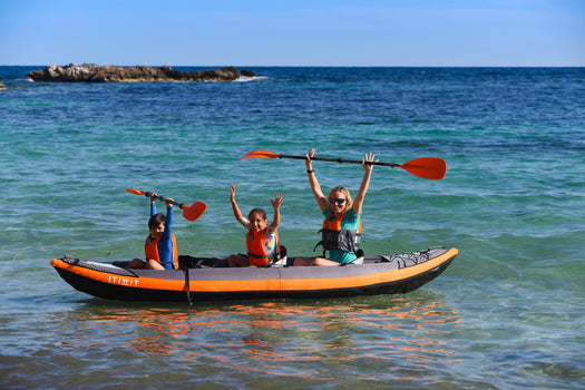 Itiwit Inflatable Recreational Touring Sit-on-top Kayak 1 to 3 person 507lb, orange - pump sold separately Image 2 of 3