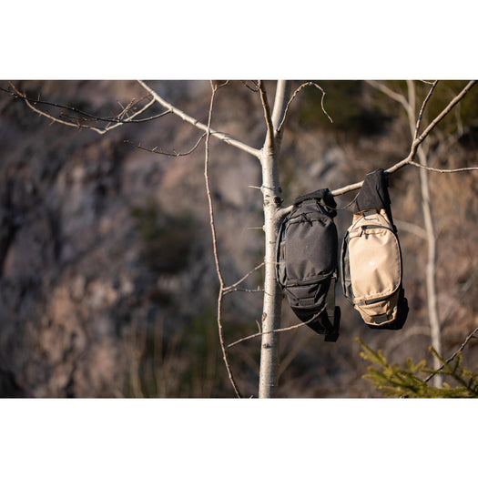 Rockrider 2L/0.25L Hydration Waist Pack, sand Image 5 of 5