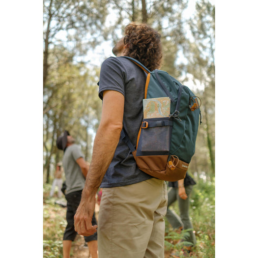 Quechua NH500 20 L Hiking Backpack, navy blue Image 2 of 4