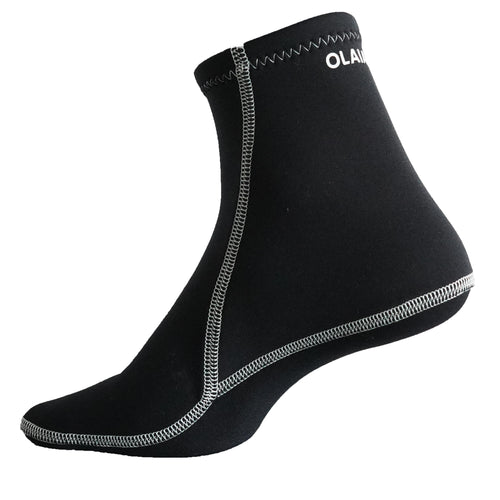 A photo of the Radbug 2 mm Booties / Neoprene Socks for Bodyboarding Fins in use