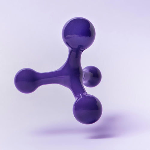 A photo of the Aptonia 4-Knob Massage Tool in use