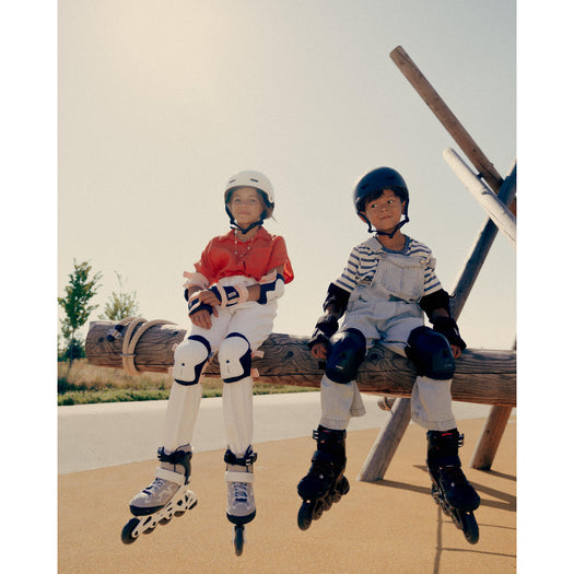 Kids' 3x2 Skating Scooter Skateboard Protectors Set Play - Black, black Image 4 of 5