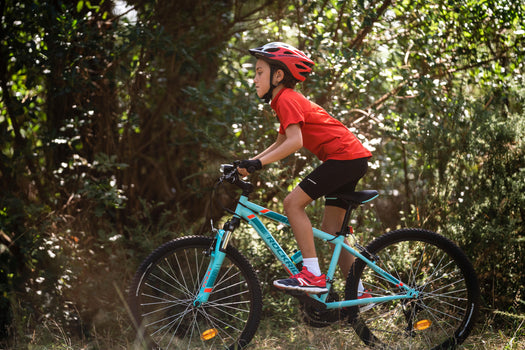 Btwin 100 Cycling Shorts Kids', black Image 2 of 3