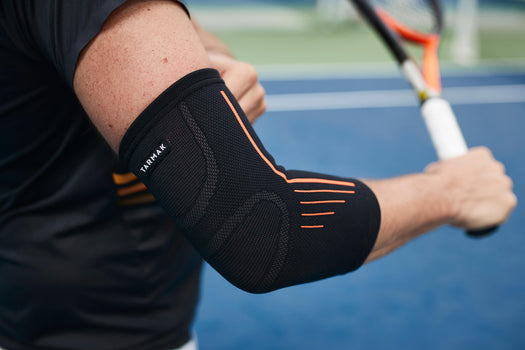 Tarmak Soft 300 Right/Left Elbow Support Adult, black Image 2 of 4