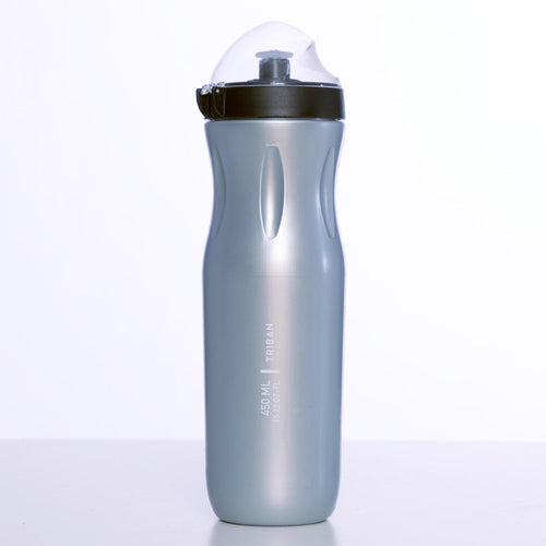 A photo of the Triban Isothermal Cycling Water Bottle in use