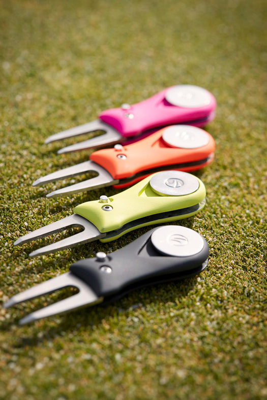 GOLF AUTOMATIC DIVOT REPAIR TOOL - INESIS BLACK, black Image 1 of 4