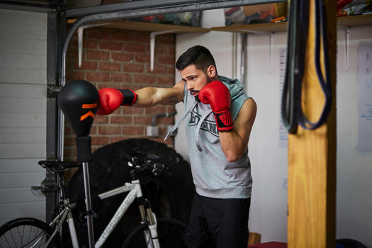 Outshock 100 Beginner Boxing Gloves, cherry red Image 3 of 5