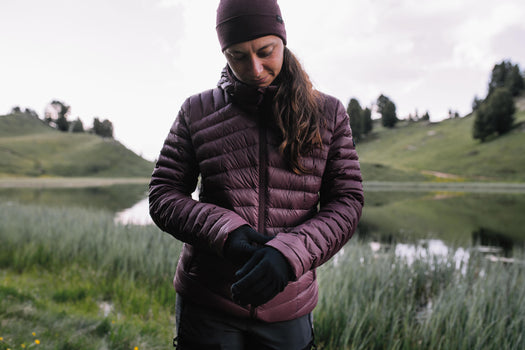Trek 500 Seamless Backpacking Liner Gloves, black Image 5 of 5