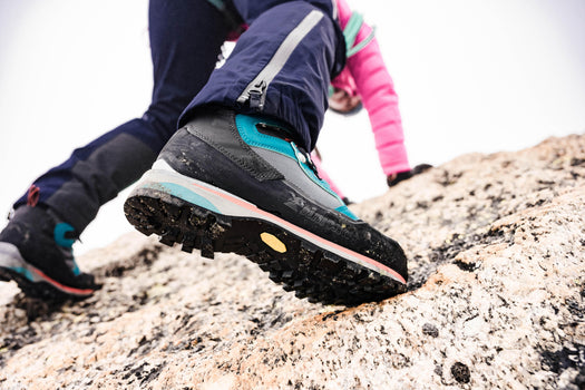 Simond Women's ALPINISM LIGHT 3 Season Mountaineering Boots, dark peacock blue Image 3 of 4