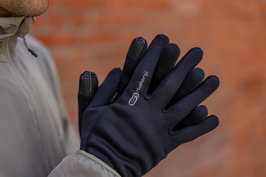 Kalenji Running Touch Screen Gloves, black Image 1 of 5