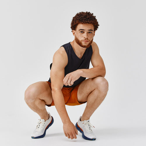 A photo of the Men's Running Breathable Tank Top Dry - Black in use