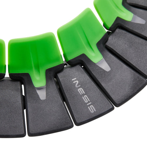 A photo of the PUTTING SET - INESIS in use