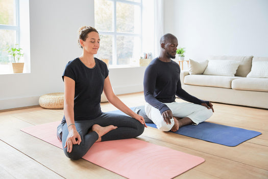 Thick Ultralight Yoga Mat with Carrying Strap 5mm, navy blue Image 5 of 5