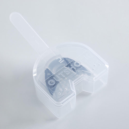A photo of the Outshock 500 Boxing Mouthguard Kids' in use